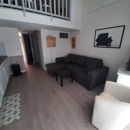 Pavillon 6 Pers, Piscine, Clim, Parking, Proche - Fr-1-781-77 Сasa de vacaciones *
